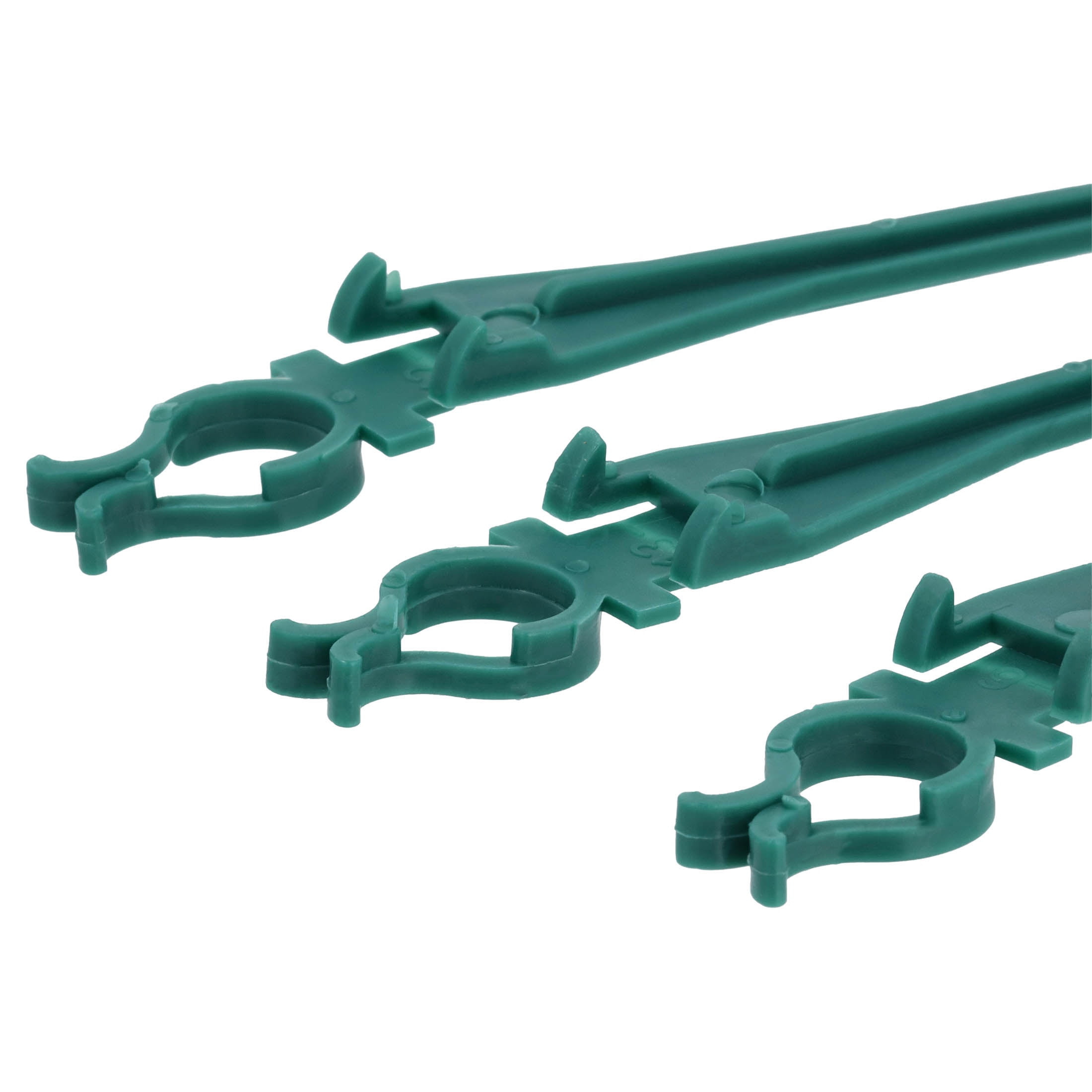 Universal Light Stakes, Dark Green, 7.5", 25 Count, by Holiday Time