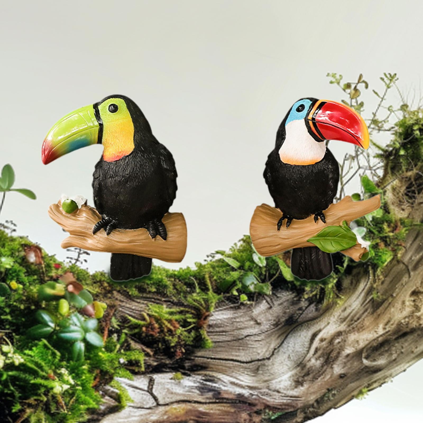 figatia 2 Pieces Parrot Tree Hugger Garden Statue Bird Sculpture for Landscape Porch