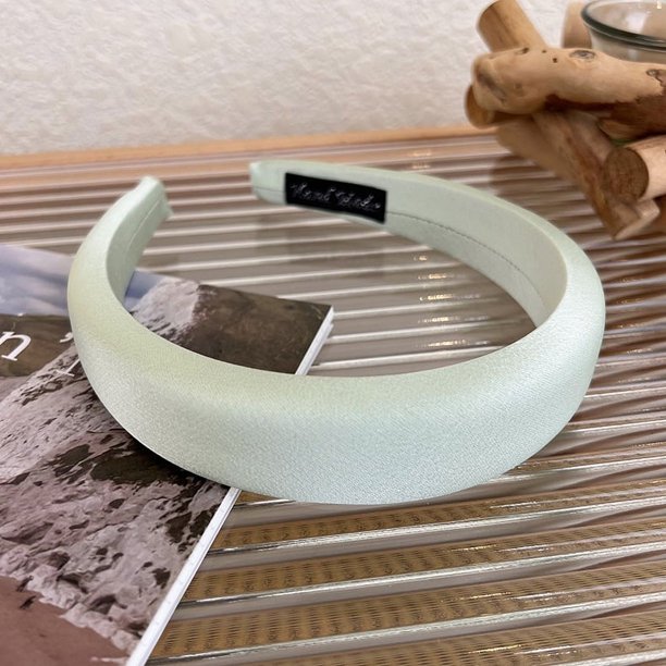 Diadema de esponja brillante de satén de primavera y verano para que las mujeres salgan con la parte superior del cráneo alta para mostrar la cara, diadema pequeña con joyería para el