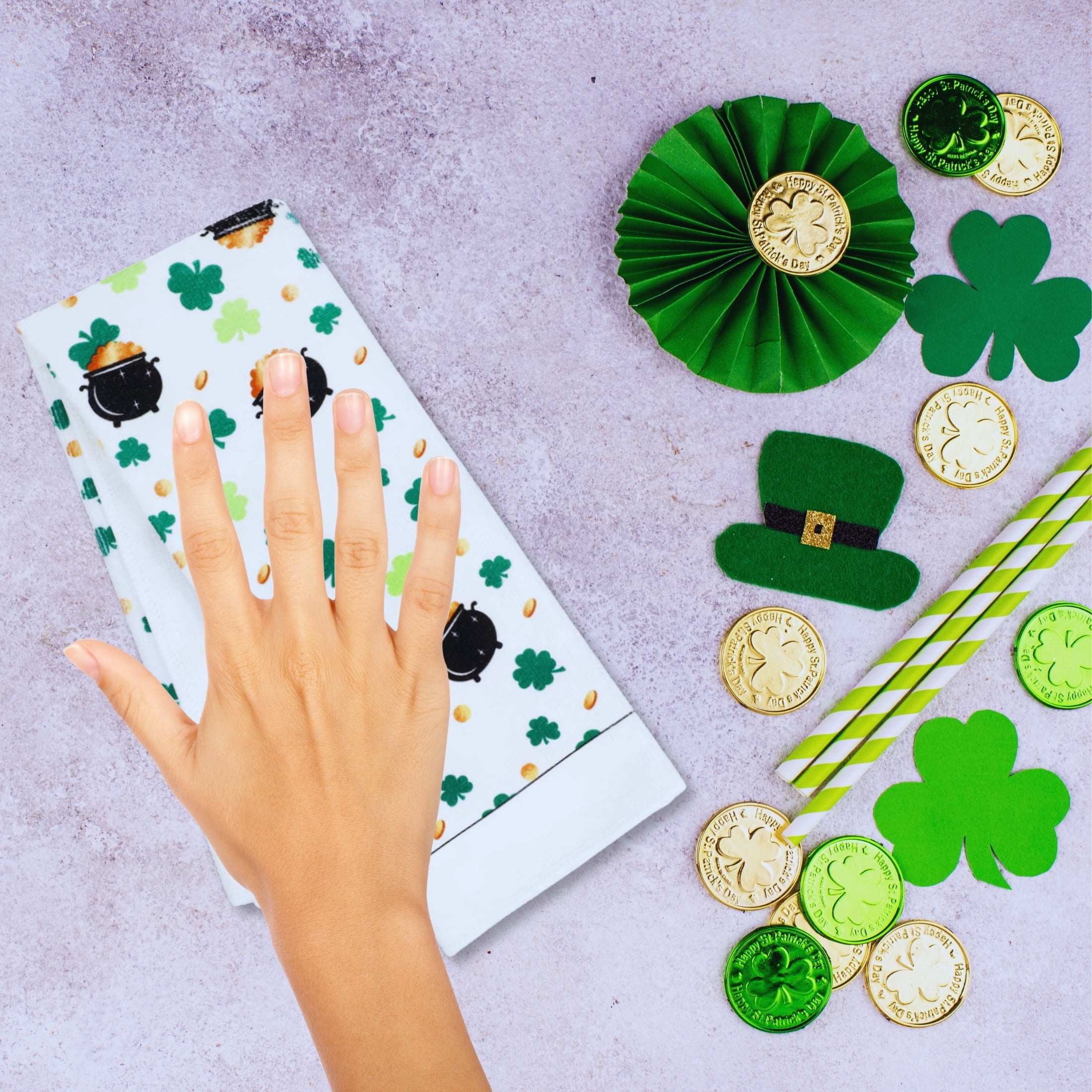 3-Pack St. Patrick’s Day Kitchen Towel Set, 15 x 25 in Shamrock & Irish Luck Dish Towels Reusable Absorbent Seasonal Home Décor Housewarming Gift
