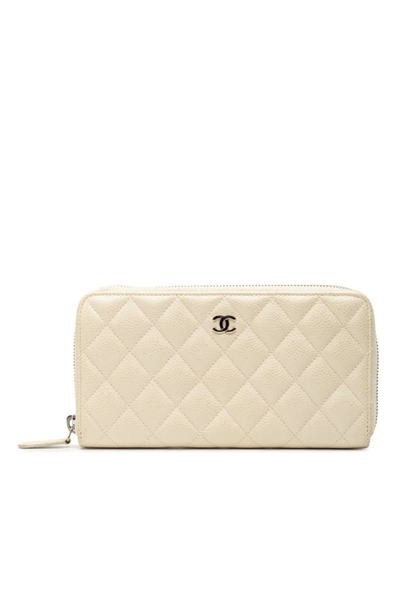Pre-Owned CHANEL Coco Mark Matelasse Round Zip Long Wallet in White Caviar Leather... (Good)