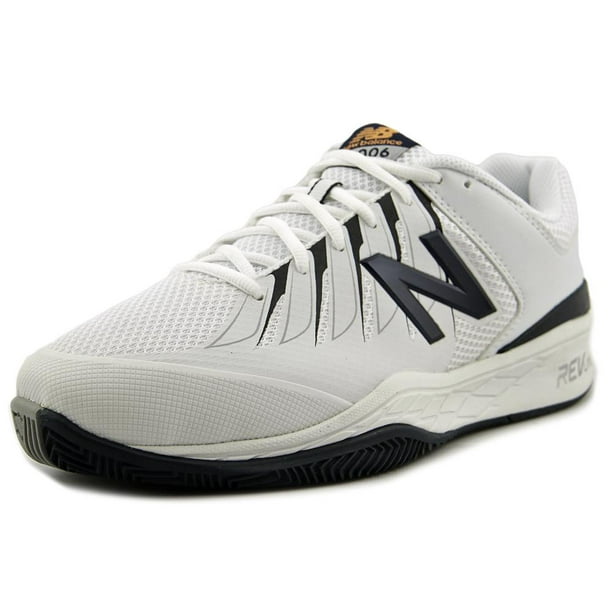 white non slip tennis shoes