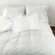 thumbnail image 3 of Funda de almohada de seda sintética, suave y refrescante, similar a la seda, con cierre de sobre, para mujeres y hombres que duermen en blanco, 3 of 7