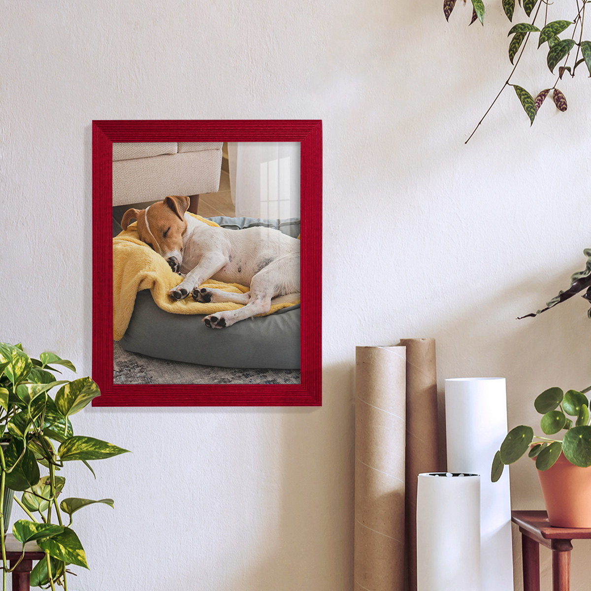 Grooved 8 in. x 10 in. Red Picture Frame Set (Set of 4)