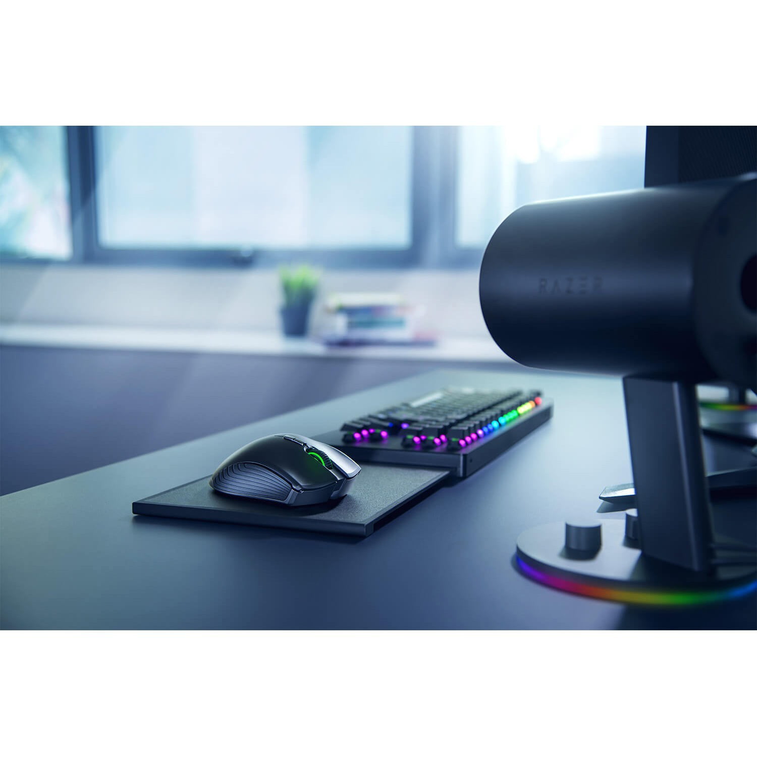  Razer Turret - Combo de teclado y mouse mecánicos inalámbricos  para PC, Xbox One, Xbox Series X y S: Chroma RGB/iluminación dinámica,  alfombrilla magnética retráctil para mouse - Batería de 40