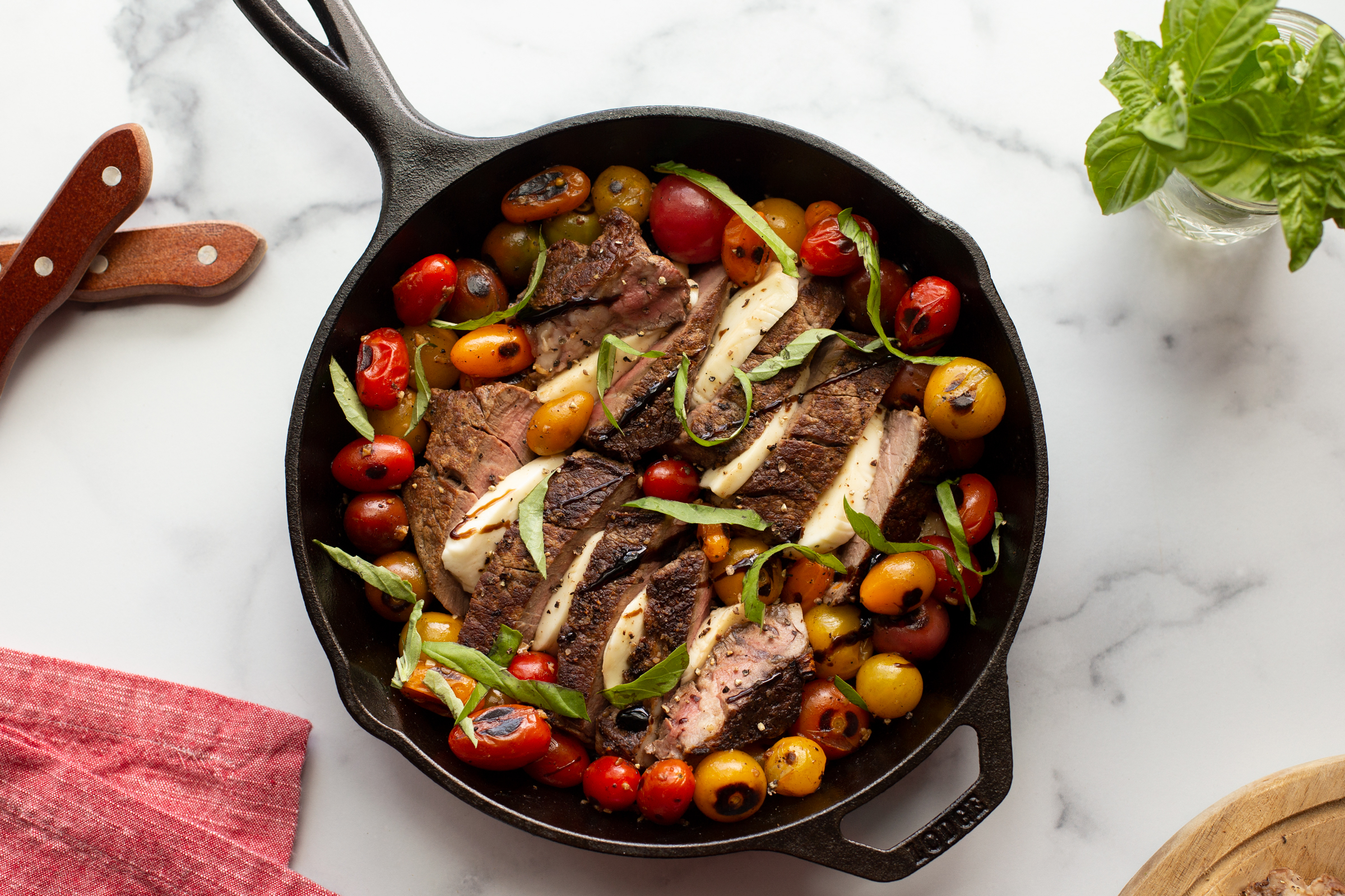 Lodge 10.25" Seasoned Cast Iron Skillet photo 5