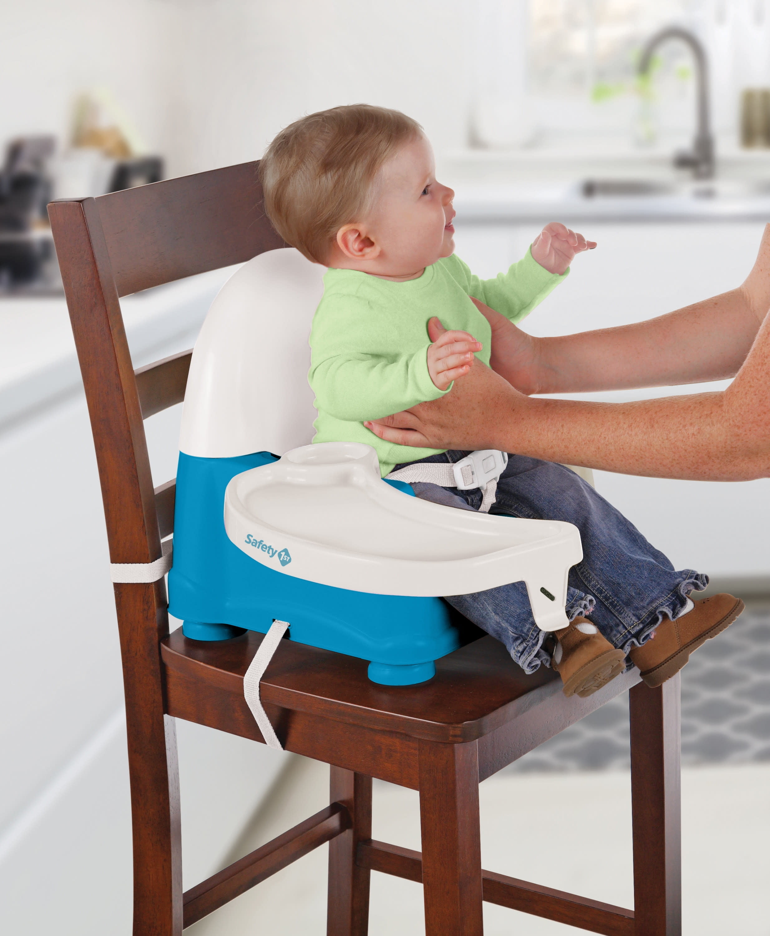Safety 1st Easy Care Swing Tray Booster Seat|Home & Travel Feeding & Play Chair 