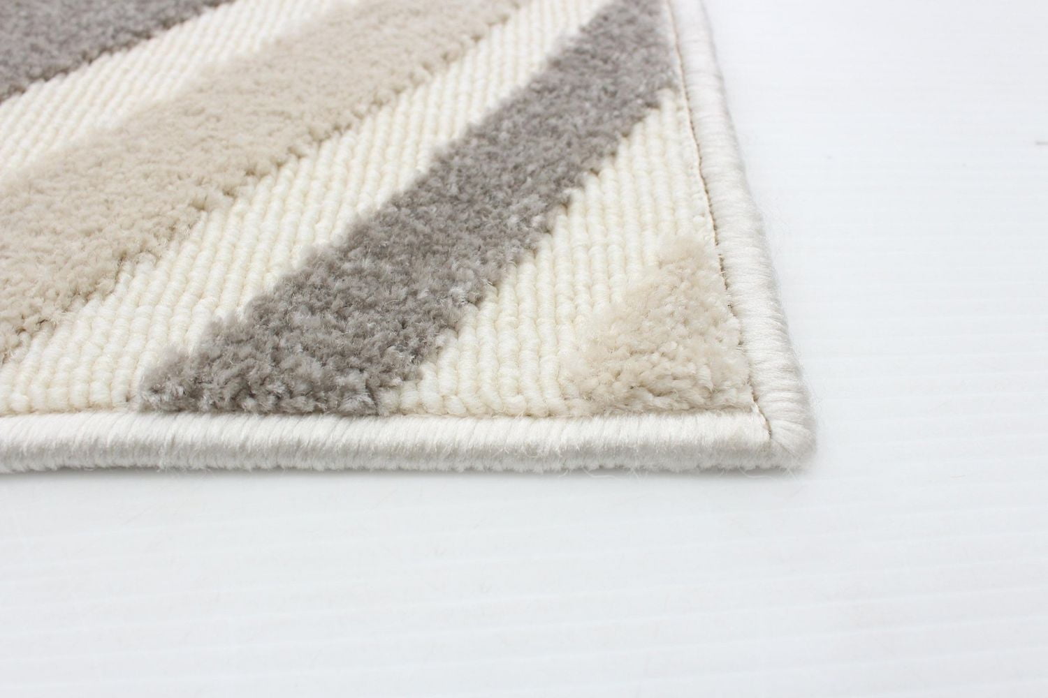 ECARPET Modern Area Rug for Dining Room, Living Room, Bedroom or Den Zuma Ivory
