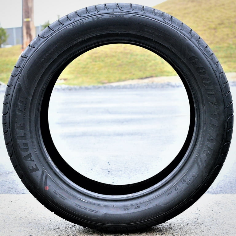 Goodyear Eagle F1 Asymmetric 2 Ultra-High-Performance 235