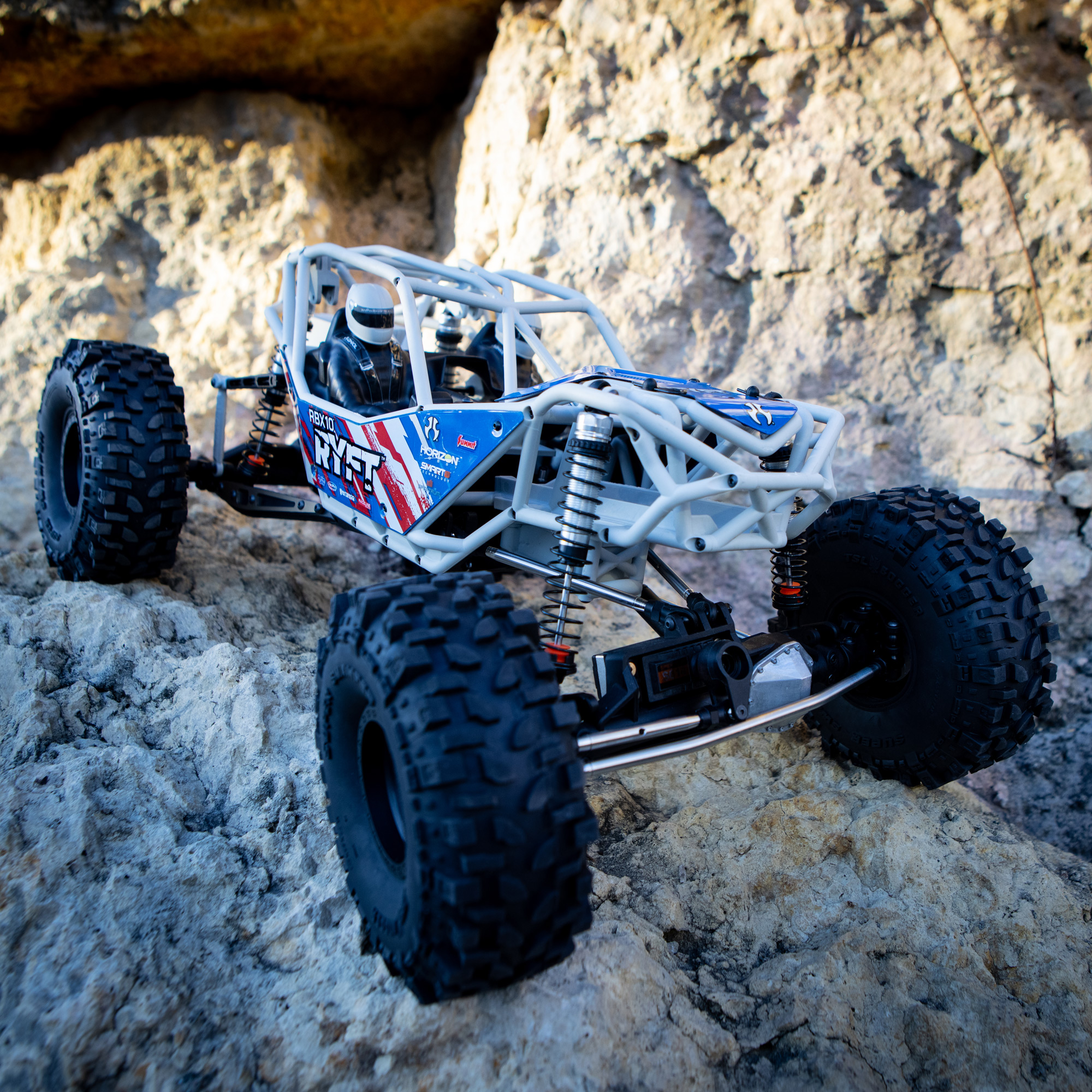 Axial RC Truck 1/10 RBX10 Ryft 4 Wheel Drive Rock Bouncer Kit Gray AXI03009 Trucks Elec Kit 1/10 Off-Road - image 5 of 11