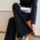 thumbnail image 5 of Pantalones de tiburón negro Pantalones de cintura alta para mujer Pantalones ajustados hasta el suelo Pantalones holgados de moda para primavera y otoño, 5 of 6