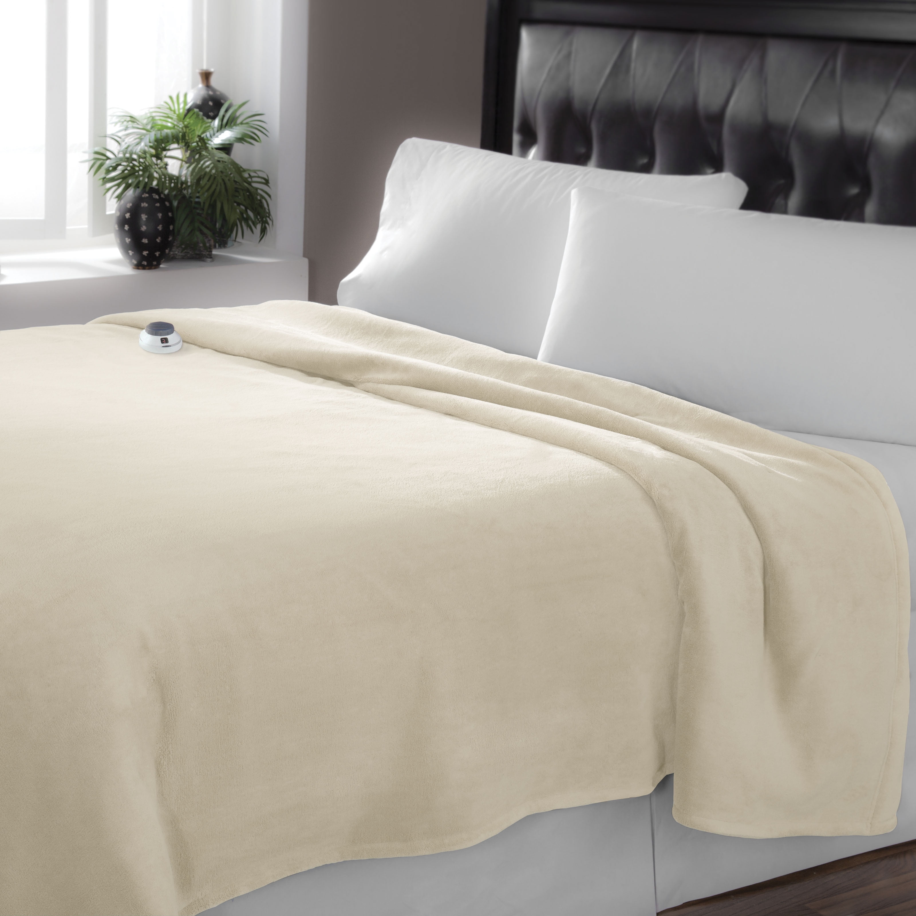 Serta Electric Heated Blanket, Luxe Plush Fabric, 10hour Safety Auto
