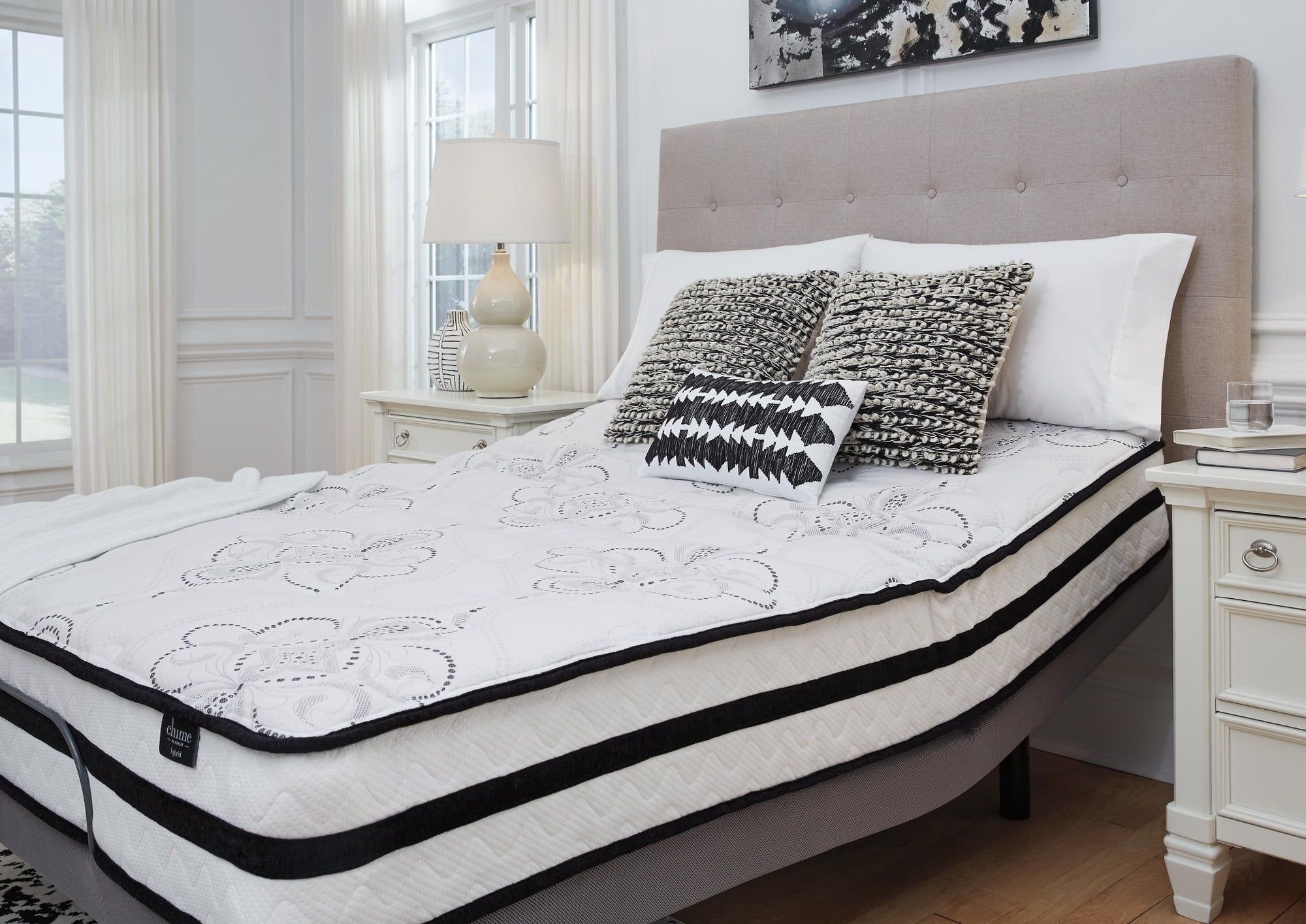 Signature Design by Ashley 10 Inch Chime Hybrid Innerspring Full Mattress with Cooling Gel Memory Foam