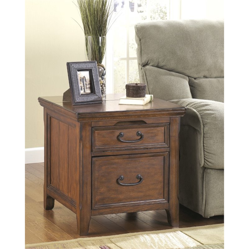 Signature Design by Ashley T47817 Woodboro Collection End Table, Dark