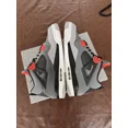 thumbnail image 4 of Jordan 4 Retro Infrared - Size 11, 4 of 6