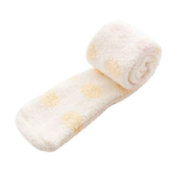 XIAQUJ Bas pour Femmes Chaussettes Mollet Chaleur Hiver Chaussettes Adultes Décontractées Douces Chaussettes Maison Cadeaux Hiver Chaussettes Tapis Bas Jaune Taille Unique
