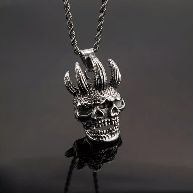 HOOUN Crâne Gothique Croix Faucheuse Collier Acier Inoxydable Chaîne Halloween Pendant