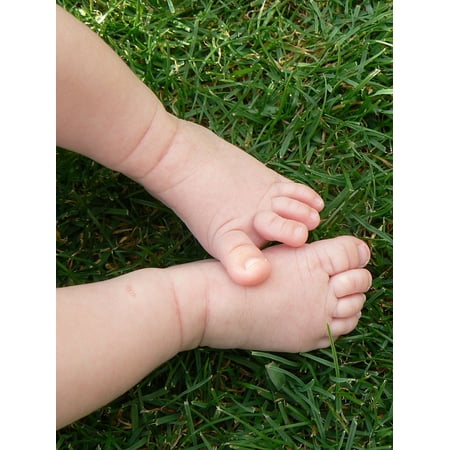 LAMINATED POSTER Feet Barefoot Lawn Baby Parts Of The Body Girl Poster Print 24 x