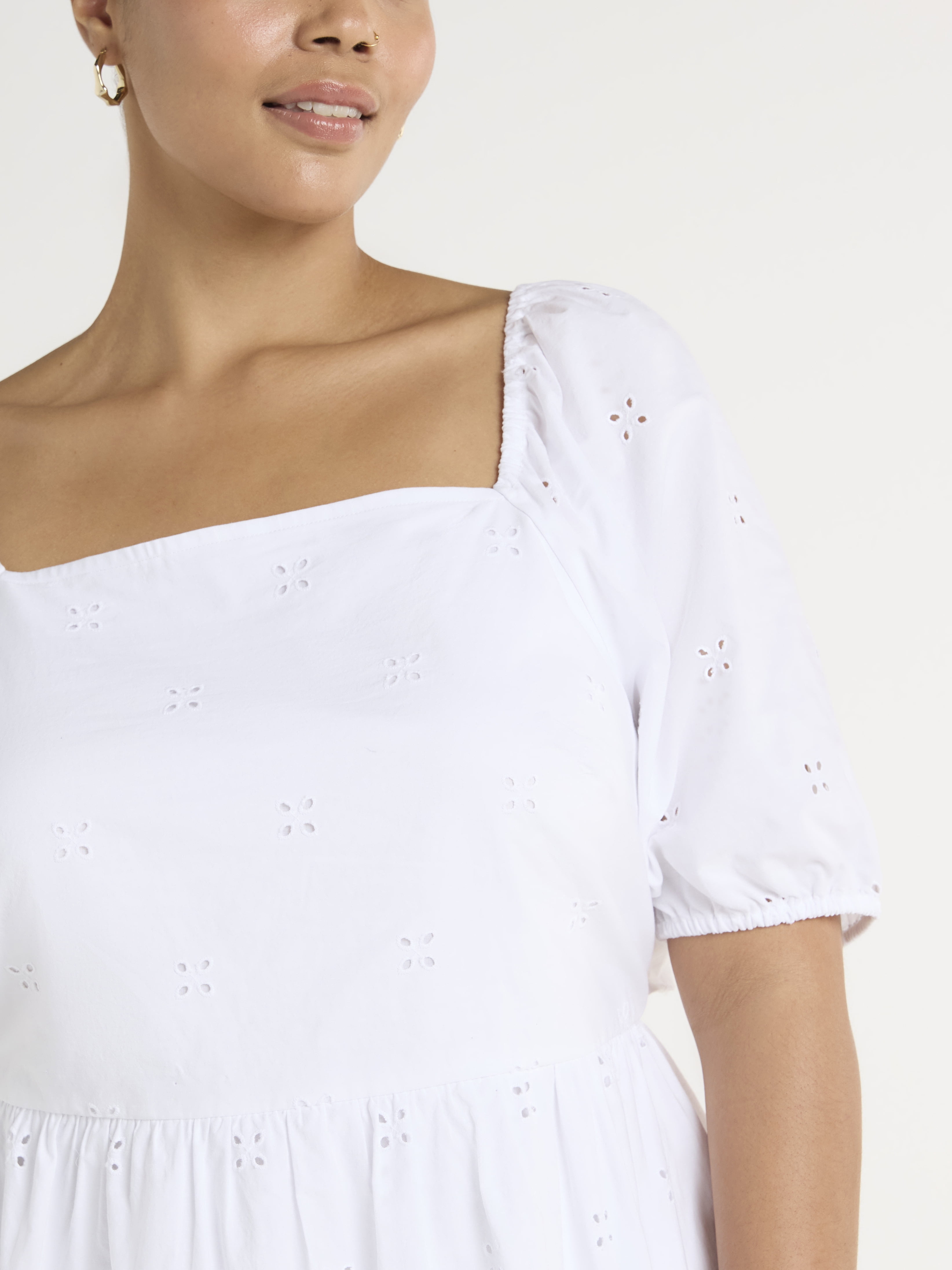 Time and Tru Women's and Women's Plus Eyelet Midi Dress, Sizes XS-4X