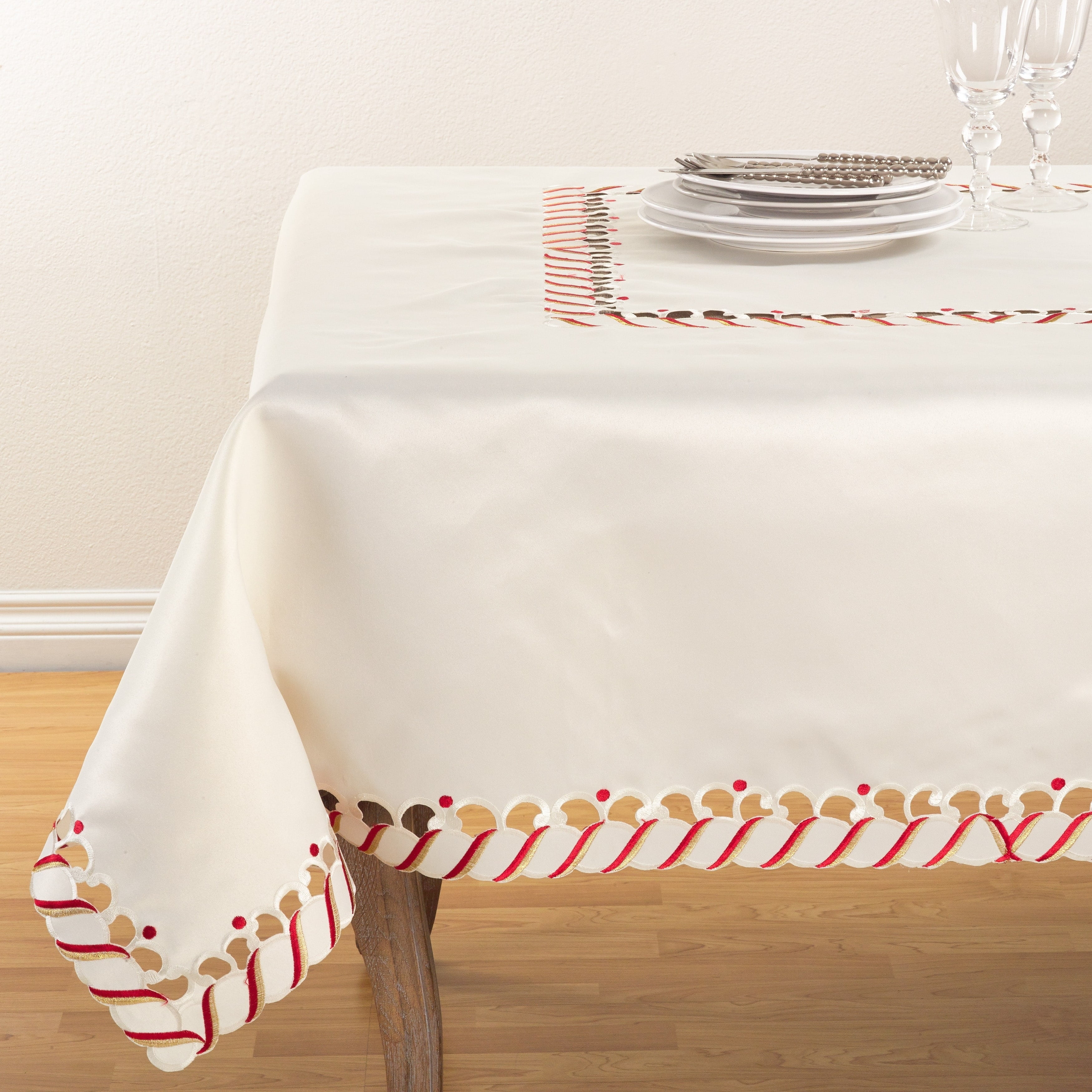 Fennco Styles Candy Cane Border Trim Design Christmas Tablecloth 72