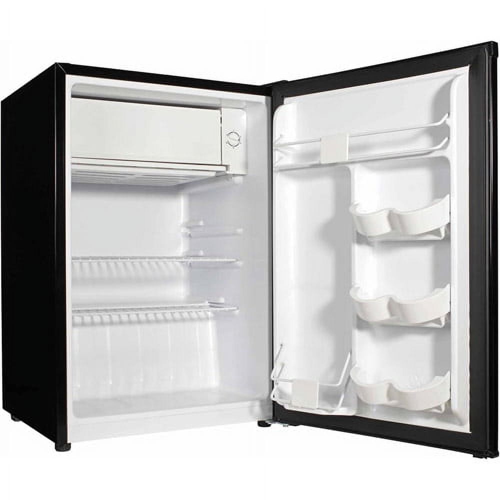 Haier + 2.7-cu ft Freestanding Mini Fridge Freezer Compartment