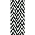 thumbnail image 5 of SAFAVIEH Giuseppe Chevron Shag Area Rug, Ivory/Black, 3' x 5', 5 of 10