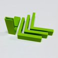 thumbnail image 1 of Paquete de 4 clips de esquina en ángulo recto impresos en 3D for cajas | Clips de refuerzo de bordes for cajas de cartón corrugado | Soluciones de almacenamiento duraderas, 1 of 2