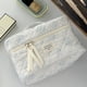 thumbnail image 4 of Estuche Organizador Ygjytge Cosméticos Acolchado Floral 3 Piezas Algodón para Mujeres y Niñas, 4 of 9