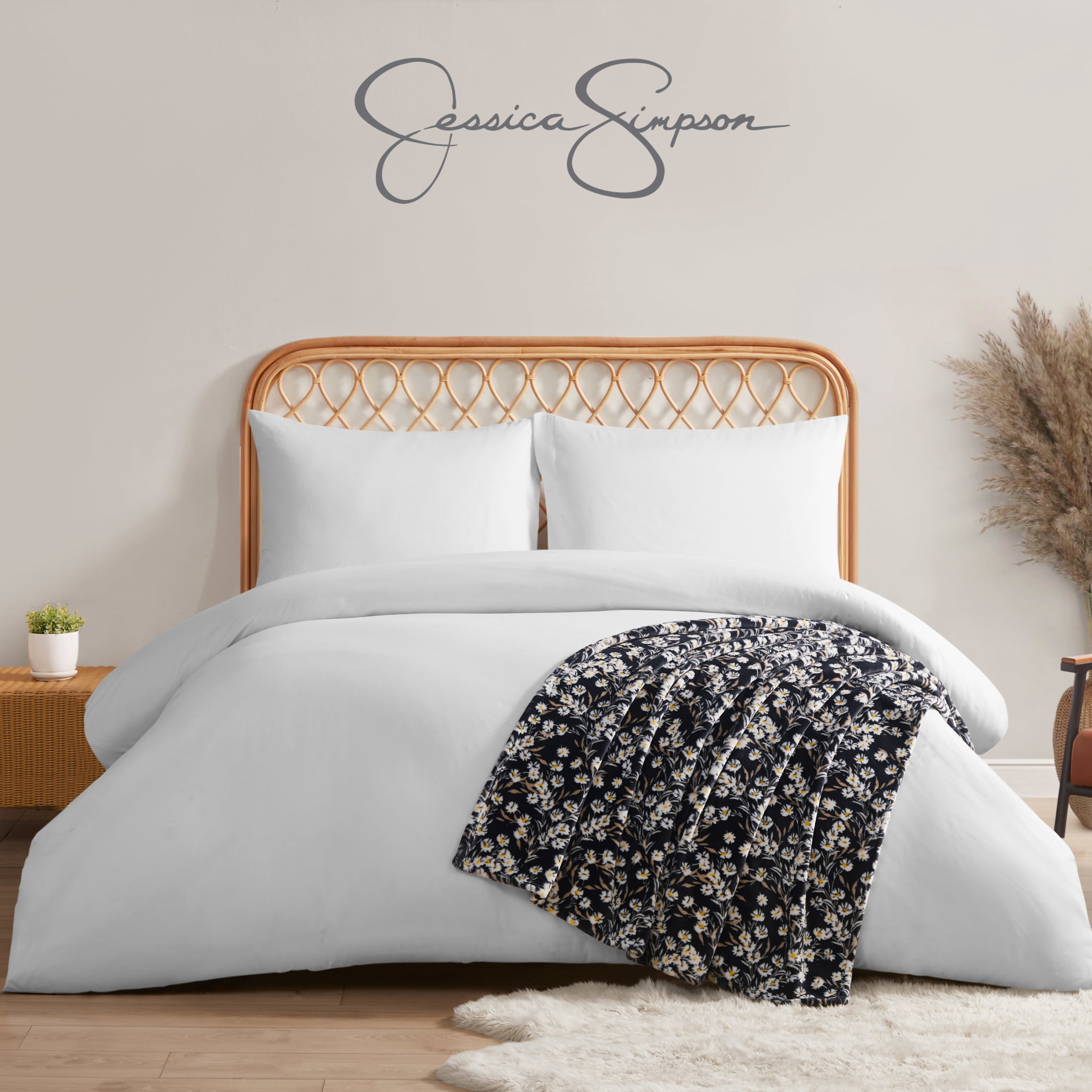 Jessica Simpson Floral Plush Throw Blanket, Black, 50" x 70"