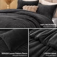 thumbnail image 3 of Juego de edredón ChixPace Fluffy Queen con 2 fundas de almohada, color negro, 3 of 8