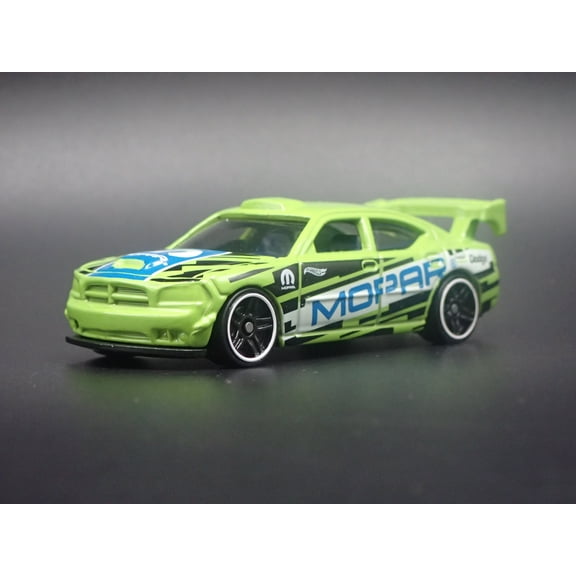 (Open Box) 2006-2010 DODGE CHARGER DRIFT MOPAR 1:64 SCALE COLLECTIBLE DIECAST MODEL CAR