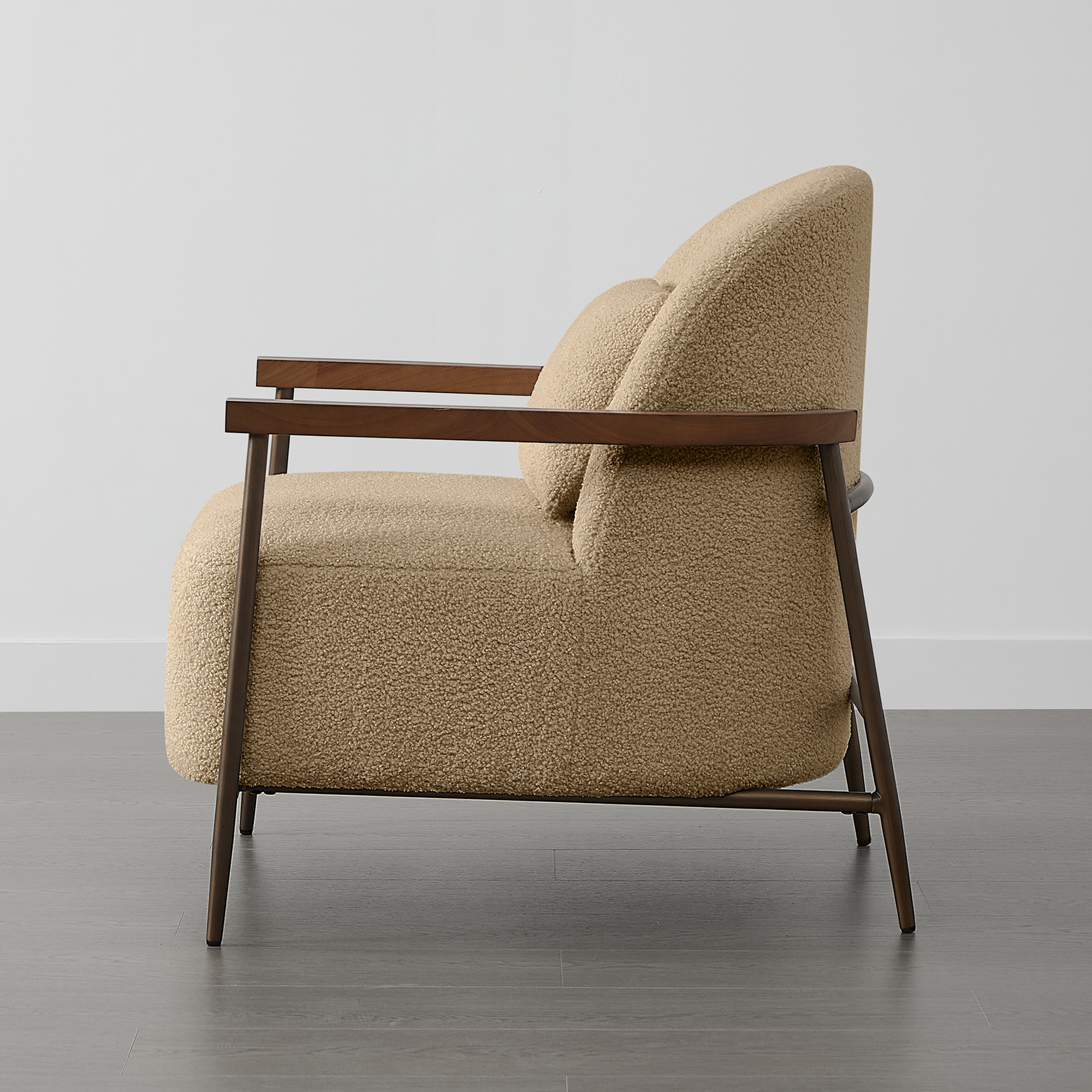Spruce & Spring Modern Upholstered Faux Sherpa Accent Chair with Wood Arms and Metal Legs, Set of 2, Camel