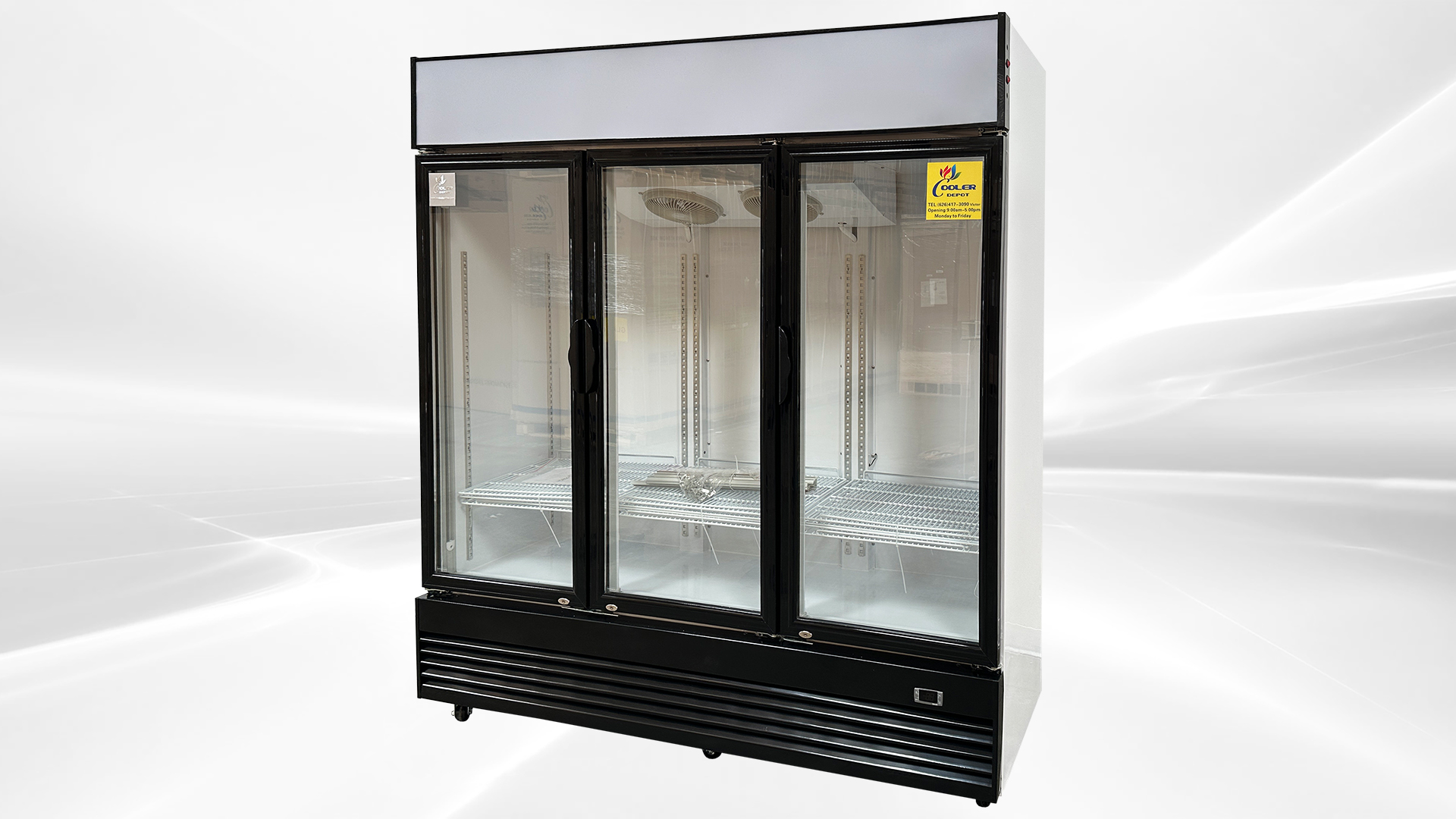 Commercial 3 Swing Glass Door Merchandiser Refrigerator Frigorifico Commercial HREE Door Upright Display Cooler CLG -1320BF
