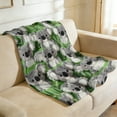 thumbnail image 4 of Huanglei Soft And Warm All Season Bed Blanket For Home And Travel Cozy Comfort Throw, 4 of 6