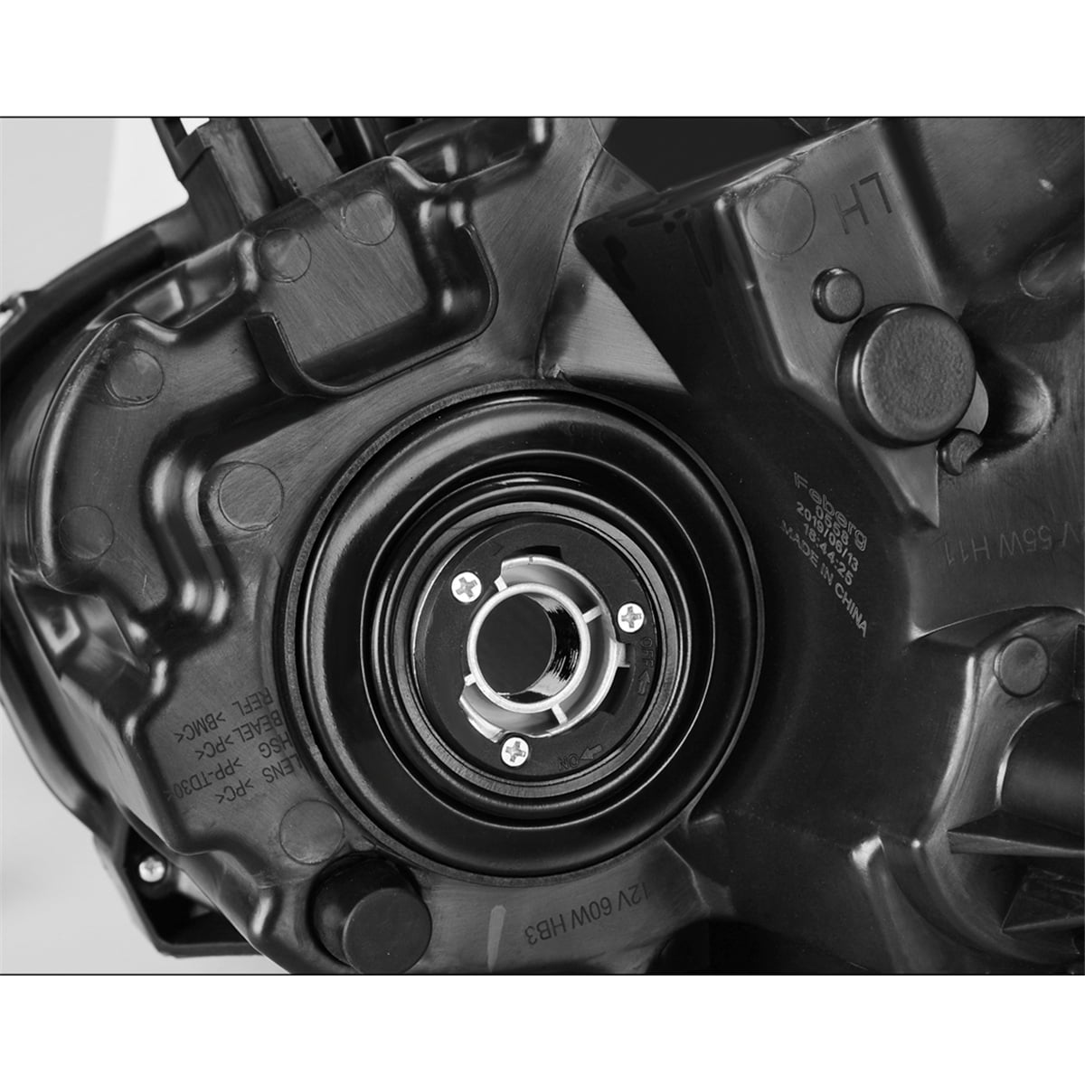 RVNI Halogen Type Factory Headlights For 2008-2013 Nissan Rogue Headlamps Left+Right