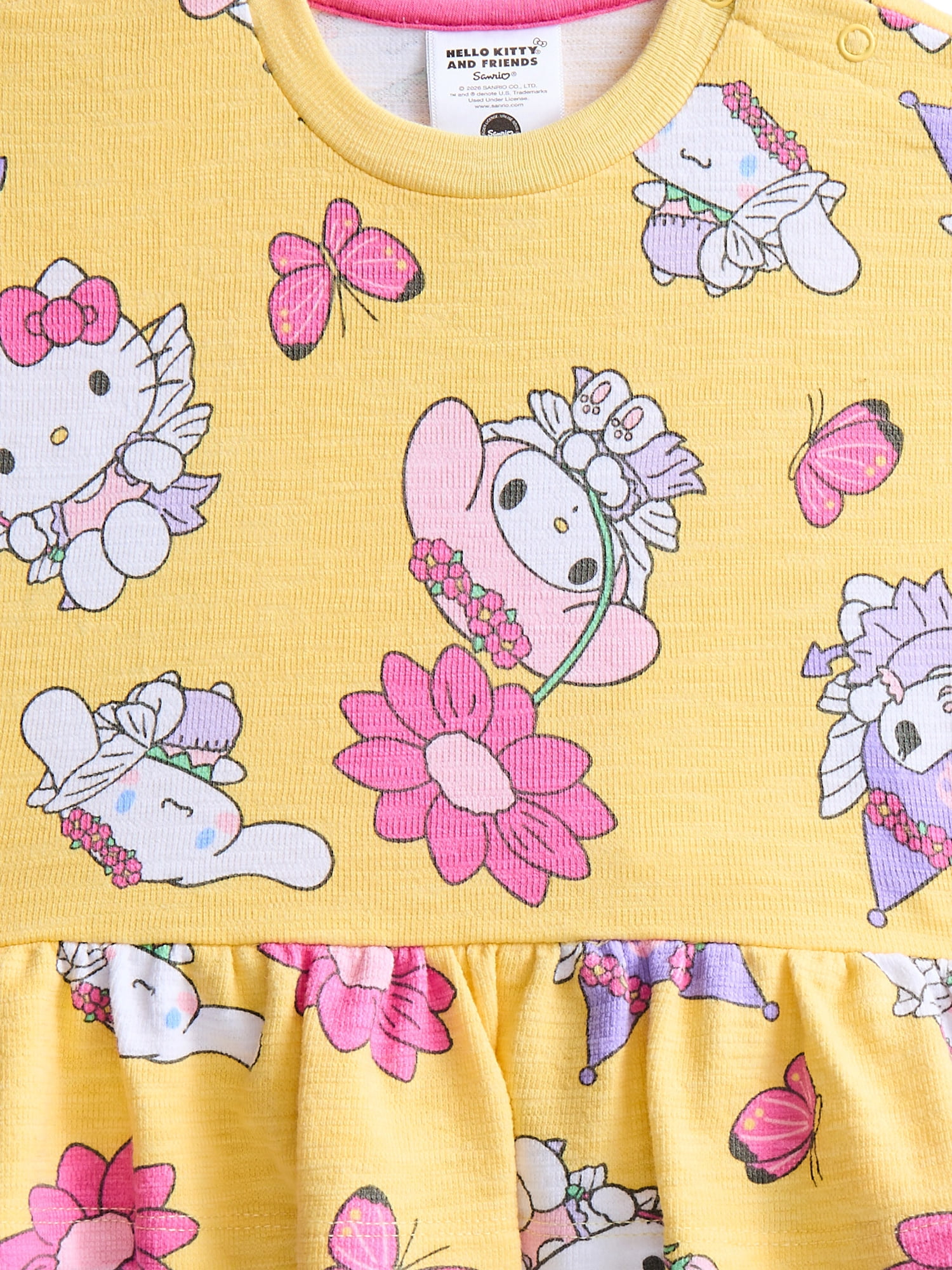 Hello Kitty and Friends Baby Girls' Allover Print Short Sleeve Tee and Matching Shorts Set, 2-Piece, 0/2M-6/9M