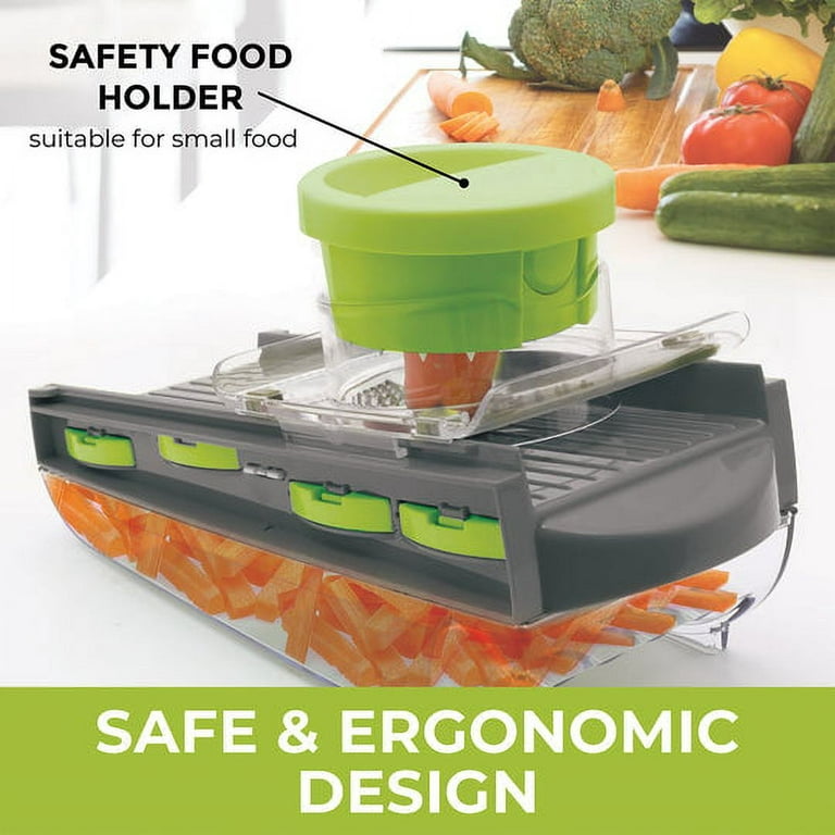 Vegetable slicer with holder