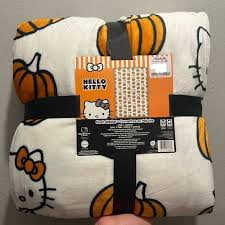 Hello Kitty Twin Throw Pumpkin
