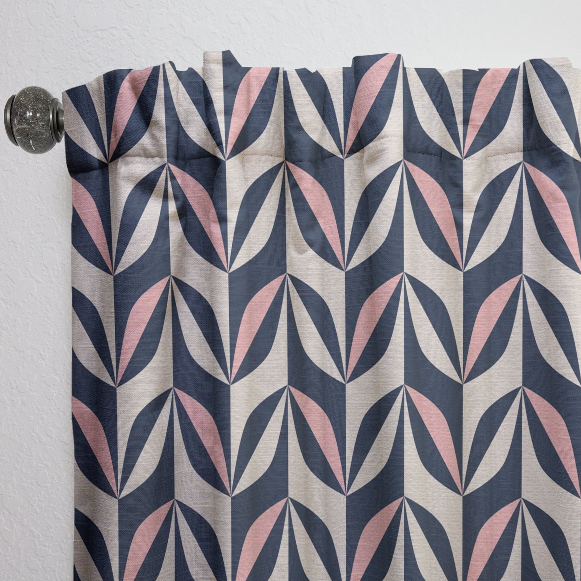 Designart 'Botanical Floral Retro Pattern III' Mid-Century Modern Curtain Panel