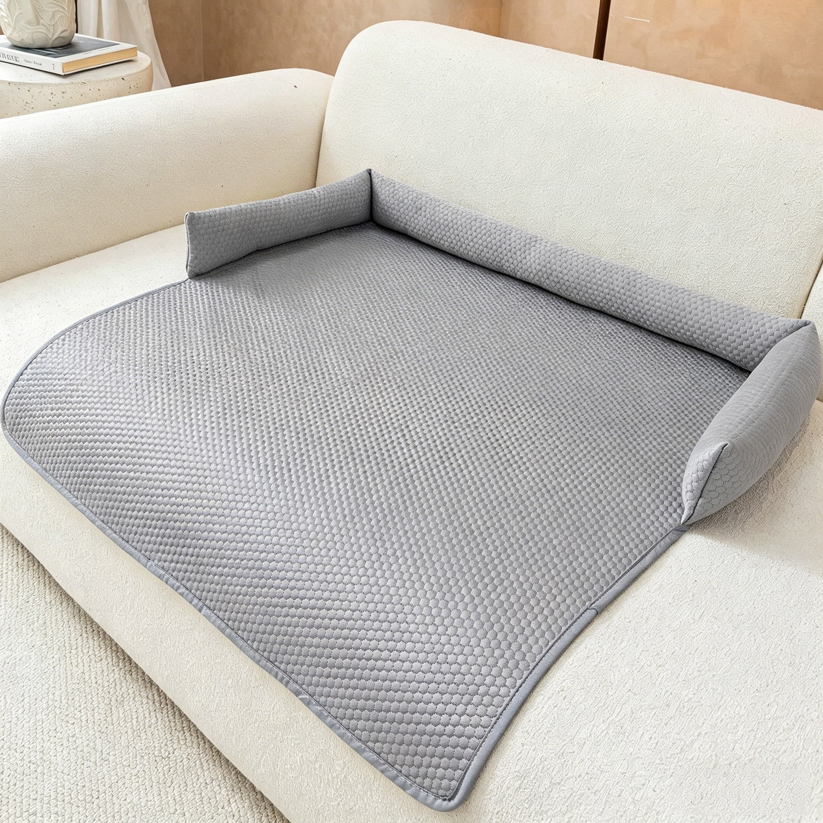 COM1950s Washable Pet Sofa Mat for Cats and Dogs, Cooling Breathable Couch Cover, 3-Sided Bolster Furniture Protector, Soft Multi-Use Mat for Sofa Floor or Pet Bed