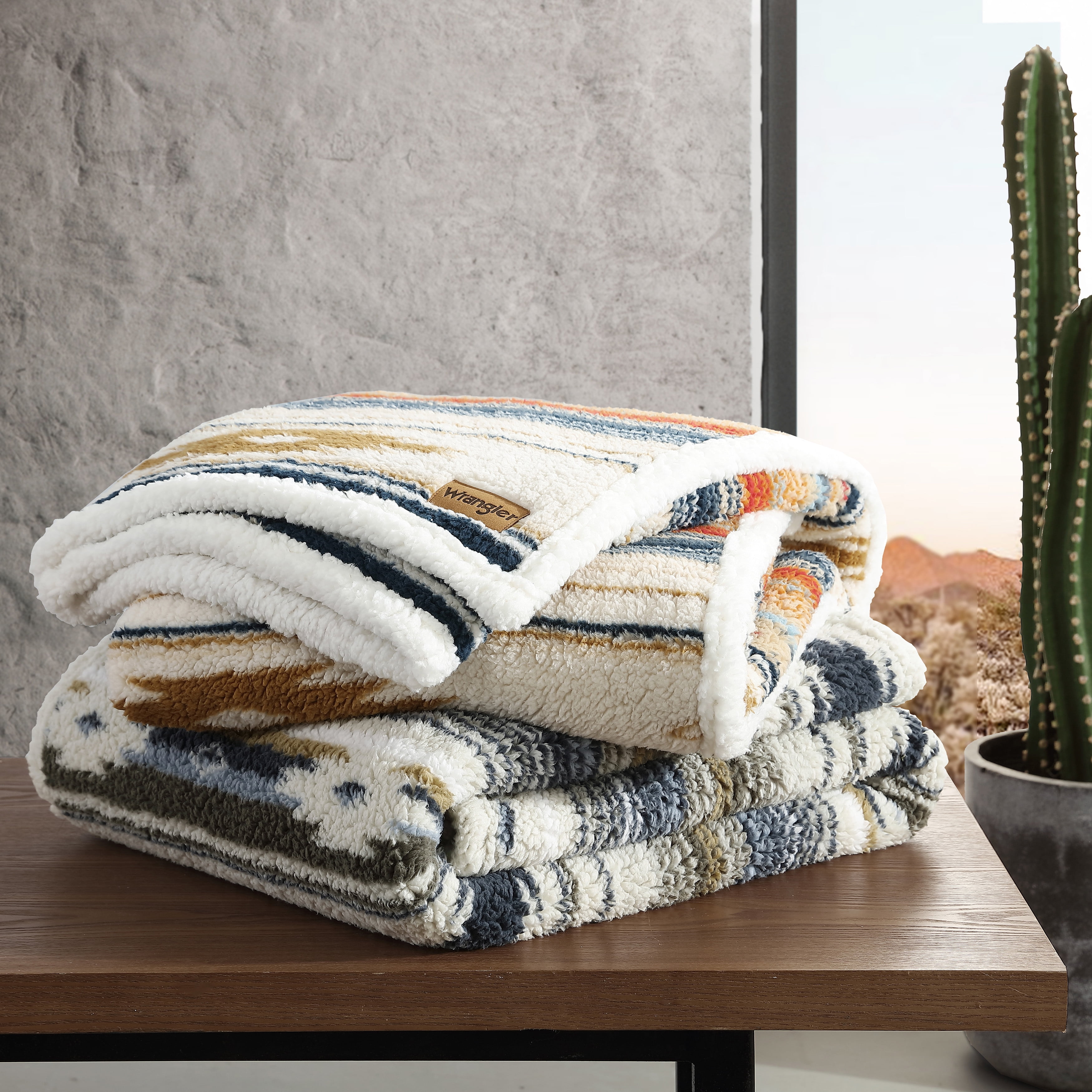 Wrangler Coyote Sands Beige Sherpa 60X50 Throw Blanket