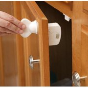 Safety 1st HS131 Magnetic Tot Lock 4 Lock