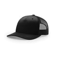 thumbnail image 1 of Gorra R RICHARDSON Trucker de cinco paneles con cierre ajustable tipo snapback, 1 of 1