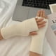 thumbnail image 3 of Guantes de medio dedo de otoño e invierno para mujer, de lana cálida, con dedos abiertos, para estudiantes, para escribir con pantalla táctil, con protección para la muñeca de punto grueso, 3 of 5