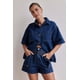 thumbnail image 4 of Conjuntos de 2 Piezas para Mujer: Camisa Vaquera Azul de Corta con Botones y Pantalones Cortos de Mezclilla de Cintura Alta. Azul Oscuro XXL, 4 of 10