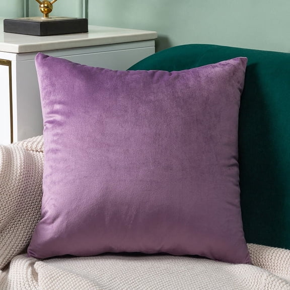suxuMhao Plush Soft Velvet Decorative Pillows, 2 Pack 18×18 In Light Purple Throw Pillows, Fluffy Accent Pillows for Office/Home Decoration, Comfortable Square Decorative Cushion
