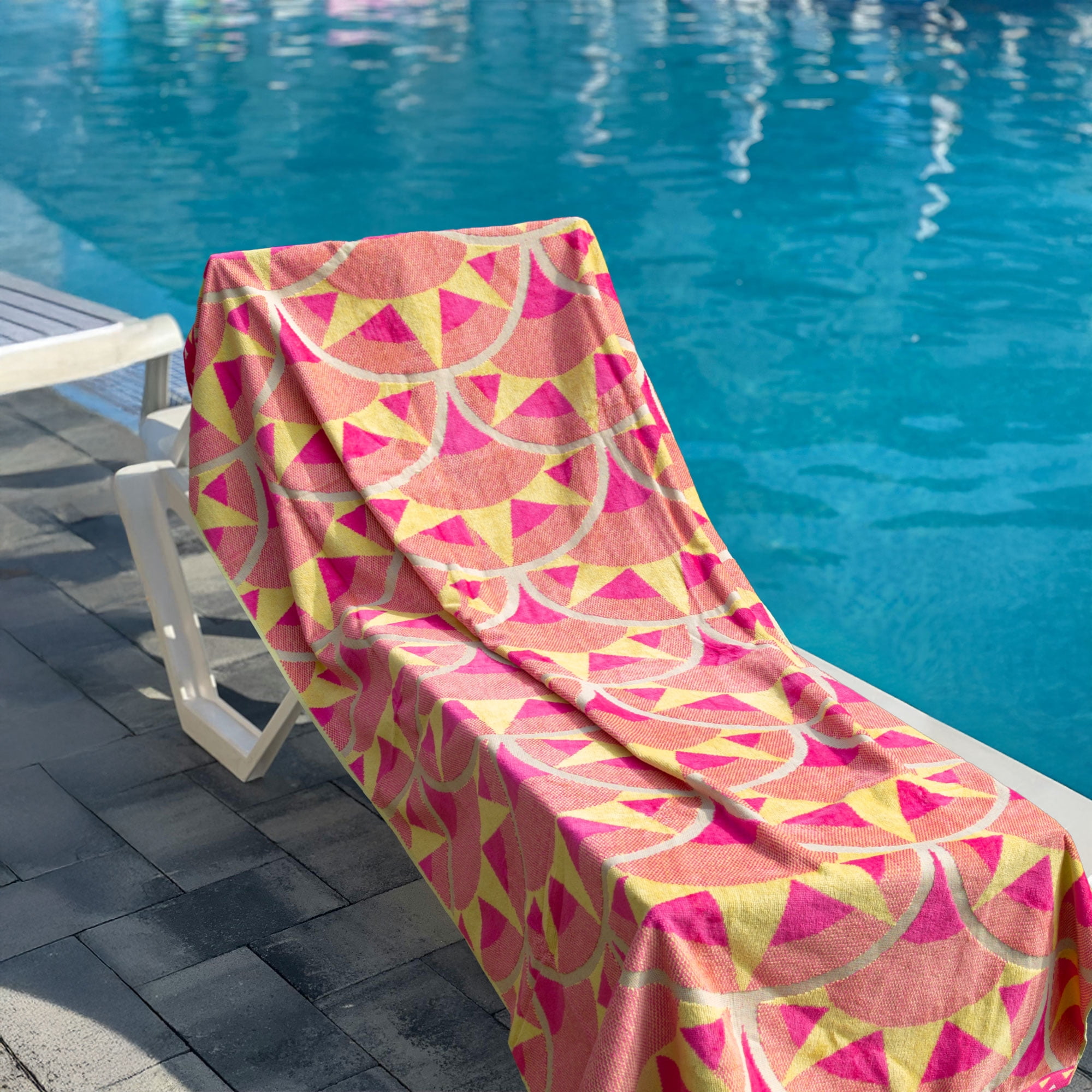 Mainstays Aztec Sun Beach Towel, Size 72" x 36"