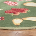 thumbnail image 4 of Safavieh Chelsea Brittania Bordered Area Rug, Hunter Green, 4' x 4' Round, 4 of 12