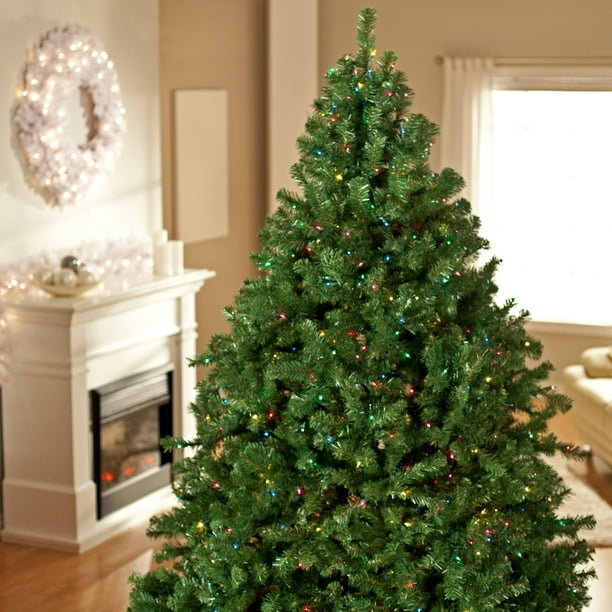Classic Pine Full Pre-Lit Christmas Tree - Walmart.com