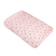 thumbnail image 3 of Tapis Rafraîchissant pour Animaux en Tissu de Soie Glacée, Couverture Rafraîchissante Respirante et Réutilisable pour Chats et Chiens, Convient à la Maison, à l'Extérieur et à l'Utilisation en Voiture, 3 of 8